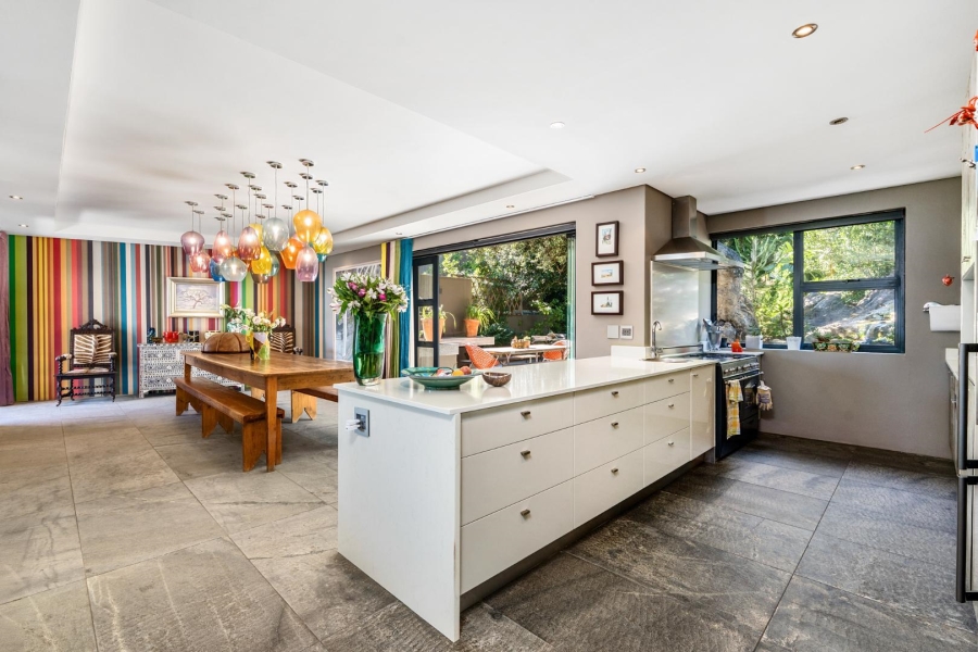 4 Bedroom Property for Sale in Camps Bay Western Cape